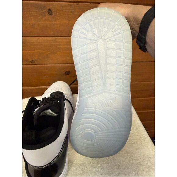 Nike Mens Air Jordan Fadeaway basketball shoes  white, black, concord purple Sz main image 5